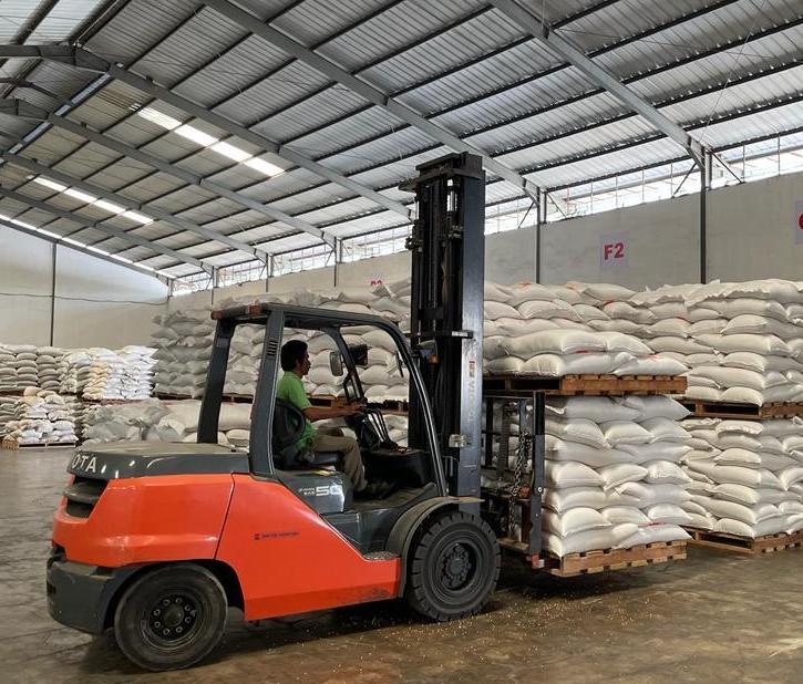 Aktifitas gudang Christy Sejahtera